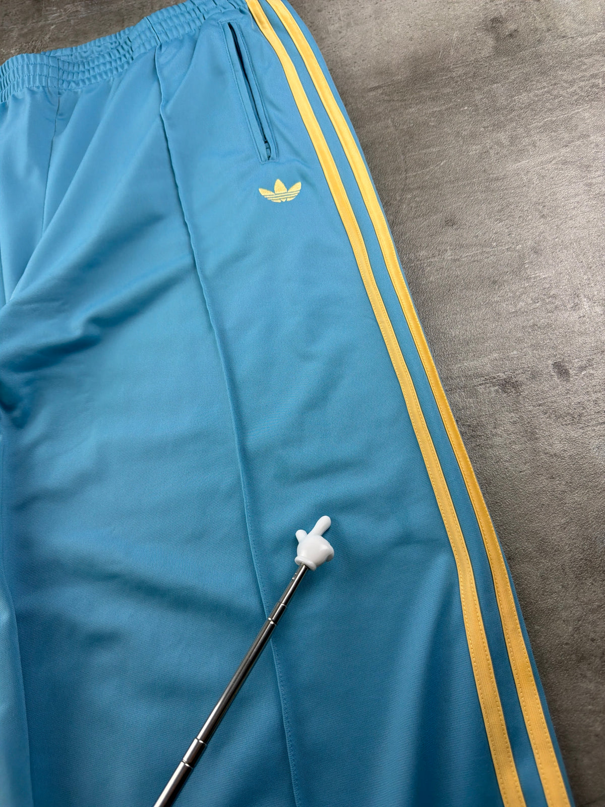 Adidas Trefoil Baggy Trackpants - Baby Blue / Yellow – Ansicht 7