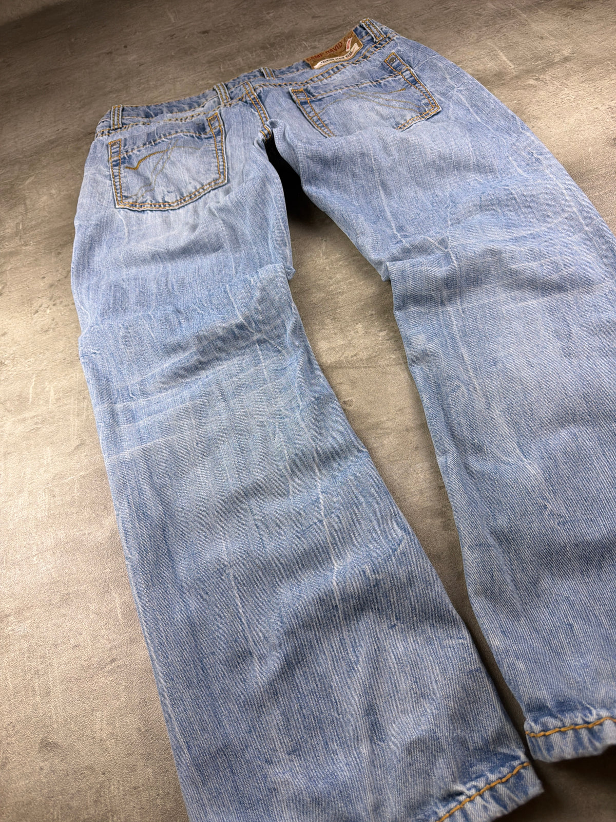 Camp David Y2K Contrast Stitch Washed Denim - Light Blue – Ansicht 9