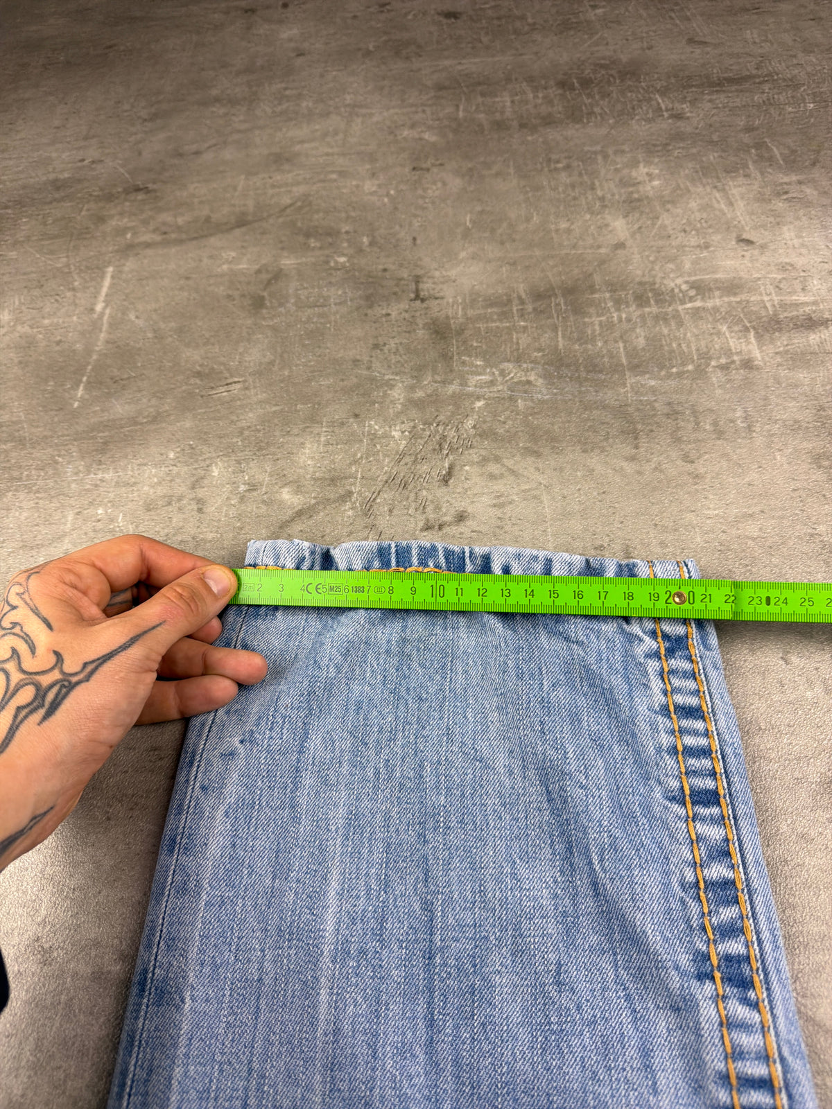 Camp David Y2K Contrast Stitch Washed Denim - Light Blue – Ansicht 14