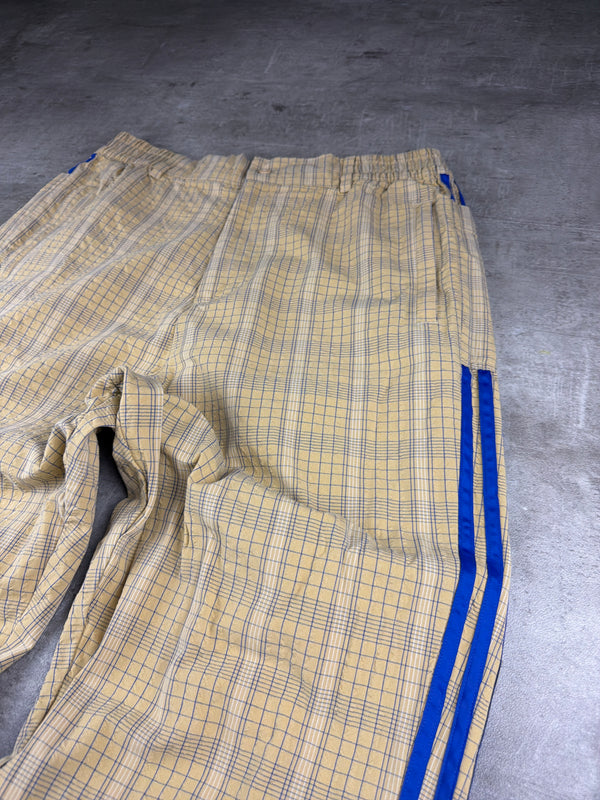 Adidas Originals Checkered Three Stripes Baggy Trackpants - Beige / Royal Blue