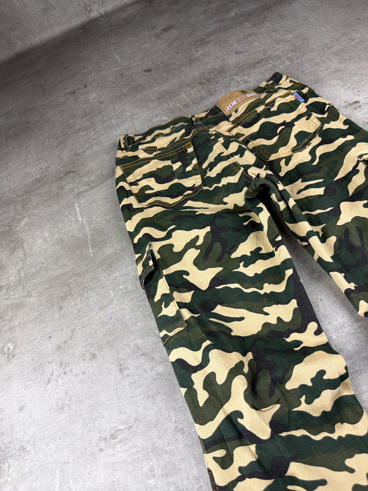 Sexy Jeans Y2K Camo Cargo Flared Pants - Green / Beige Stretch - Past Pieces