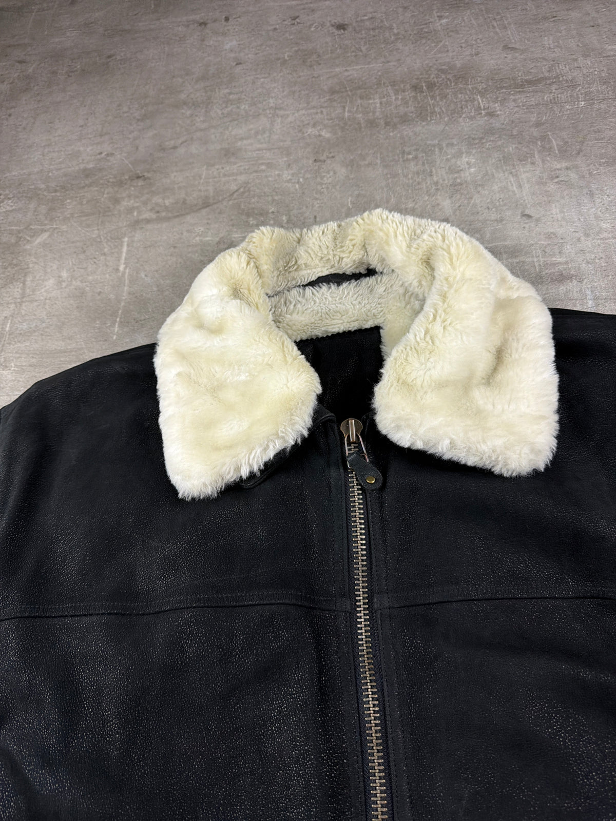 Vintage Leather Shearling Collar Bomber Jacket - Black / Cream Oversized - Past Pieces