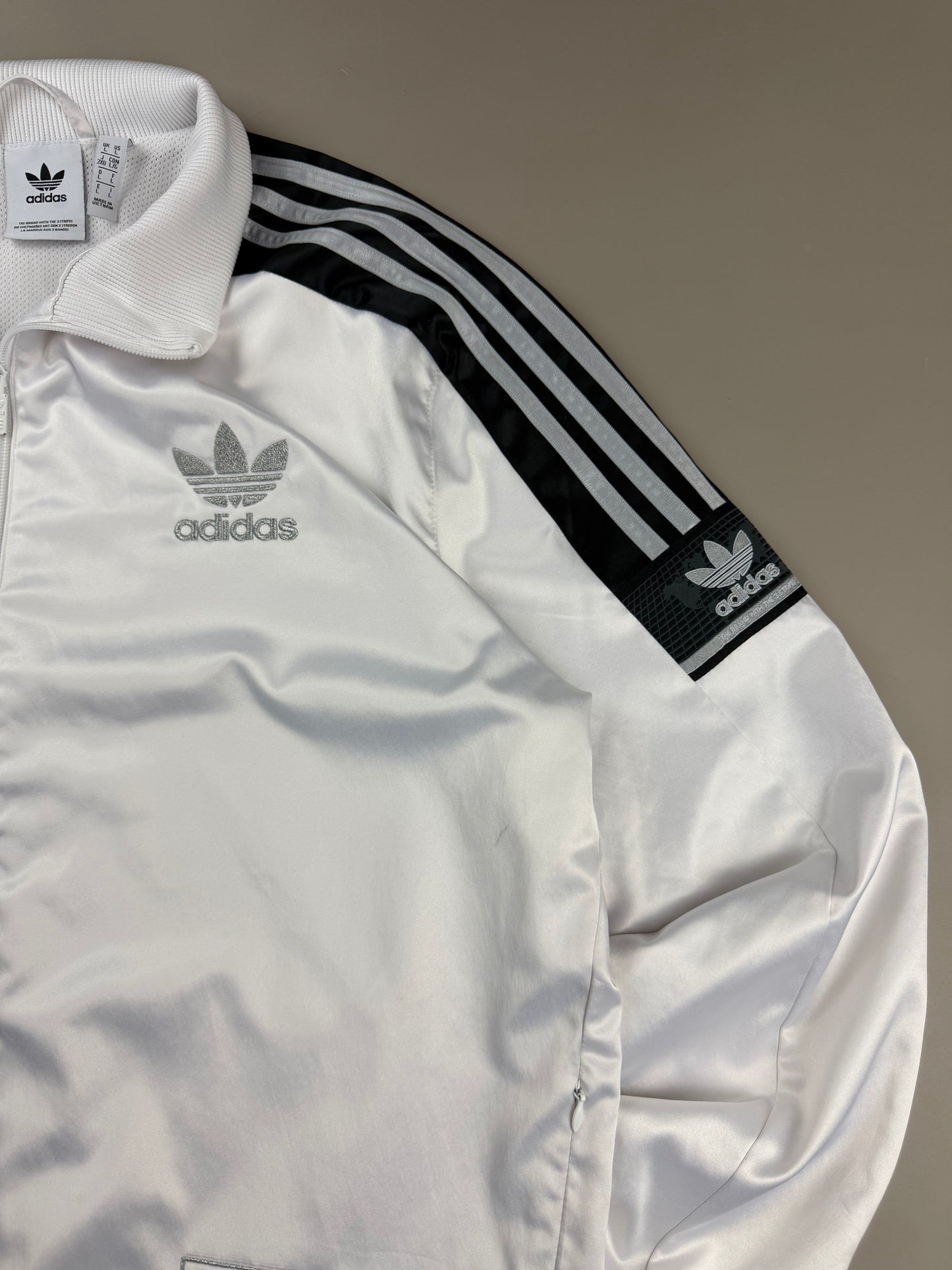 Adidas "Chile 20" Archive Trackjacket - Shiny White Metallic