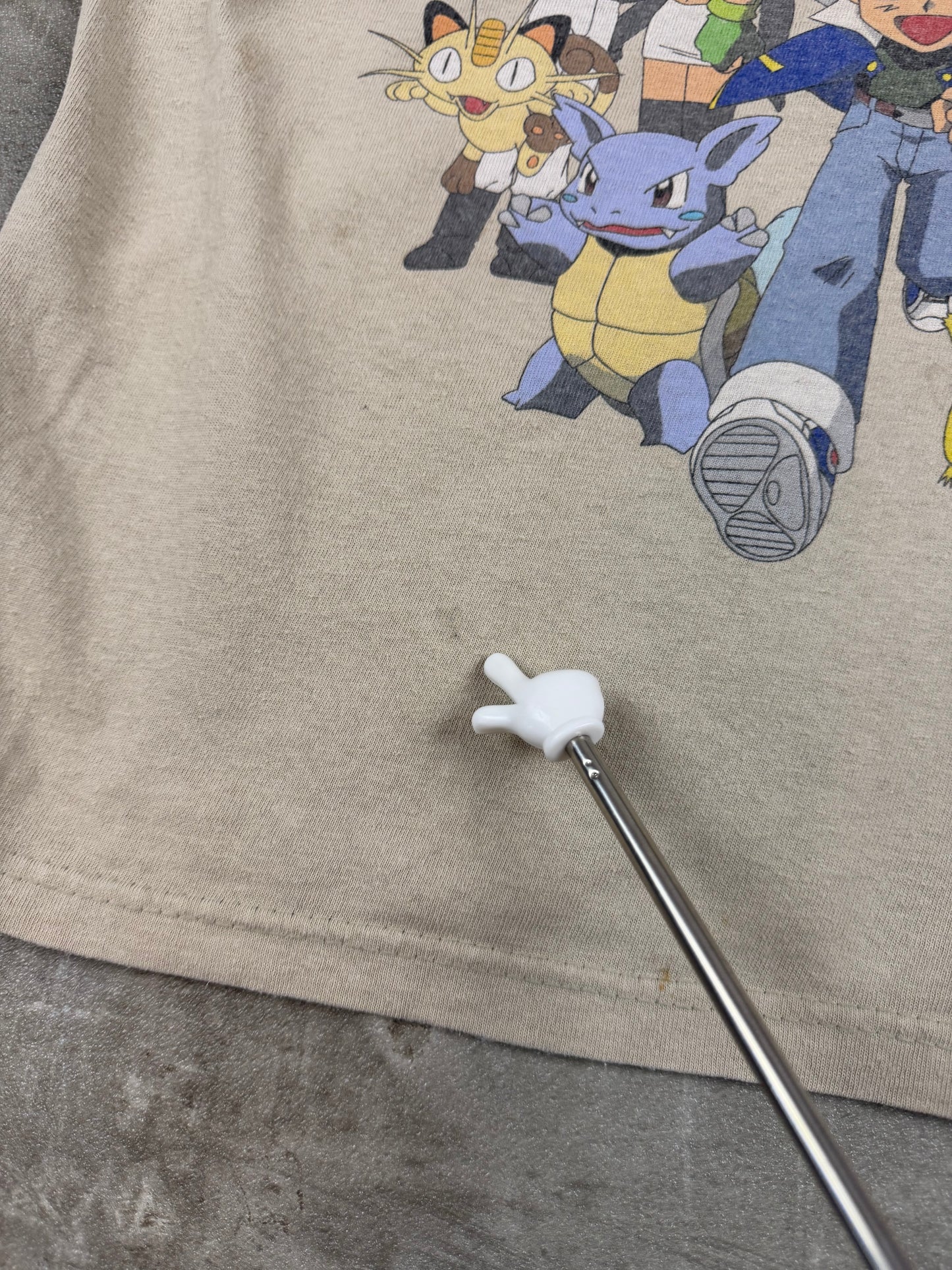 Vintage 1999 Pokémon Character Group Graphic Tee – Beige