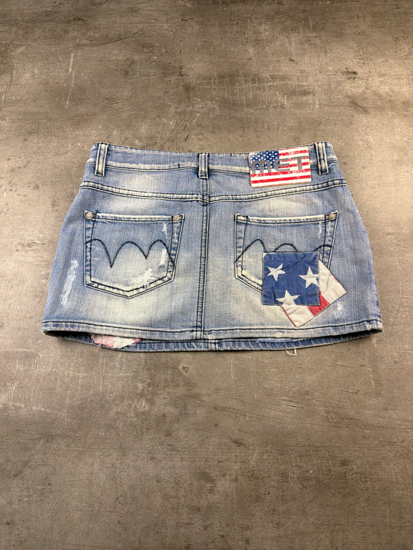 Vintage MET In Jeans Distressed USA Flag Denim Mini Skirt – Light Wash / Multicolor