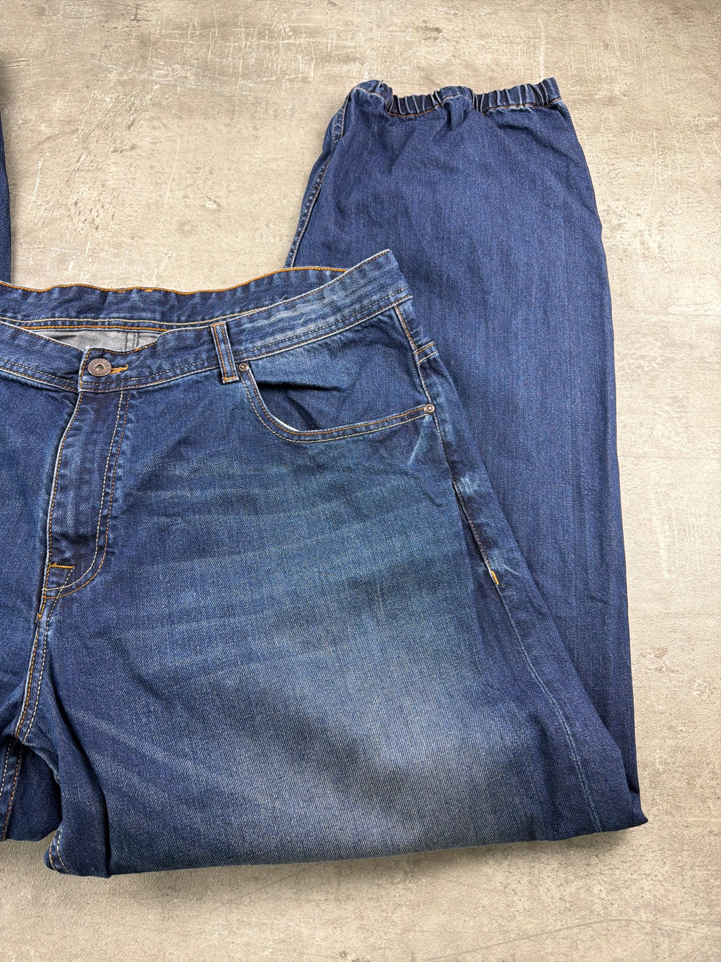 Pelle Pelle Baggy Cuffed Denim Pants - Medium Wash Blue