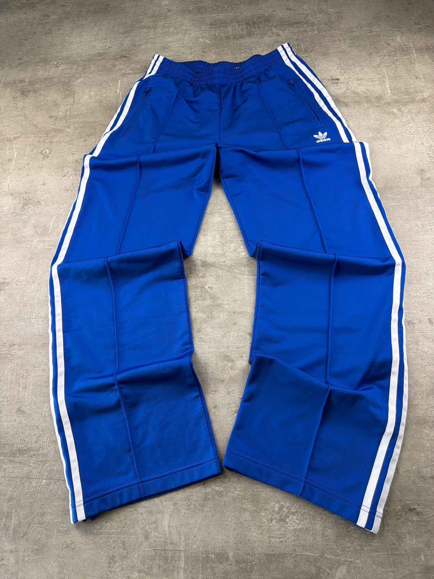Adidas Three-Stripes Pintuck Trackpants – Royal Blue