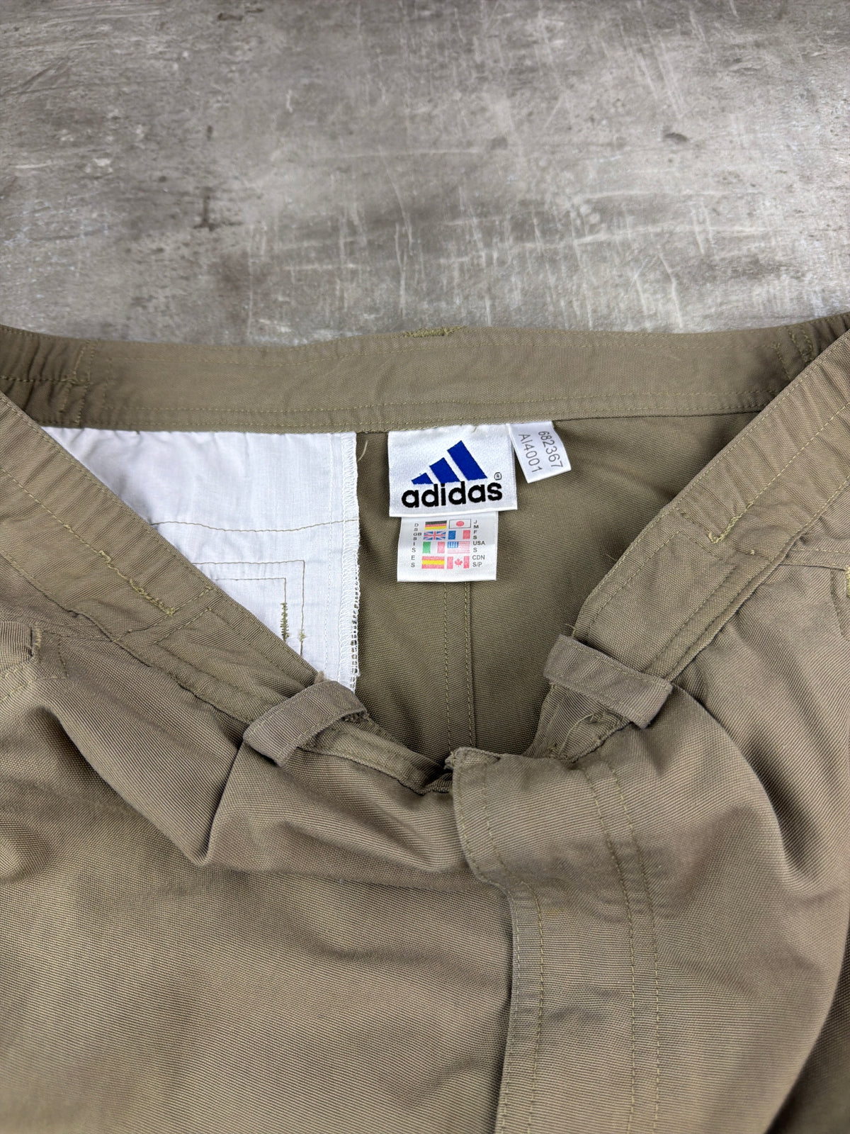 Adidas Y2K Zip-Off Baggy Cargo Pants - Khaki Gorpcore – Ansicht 12