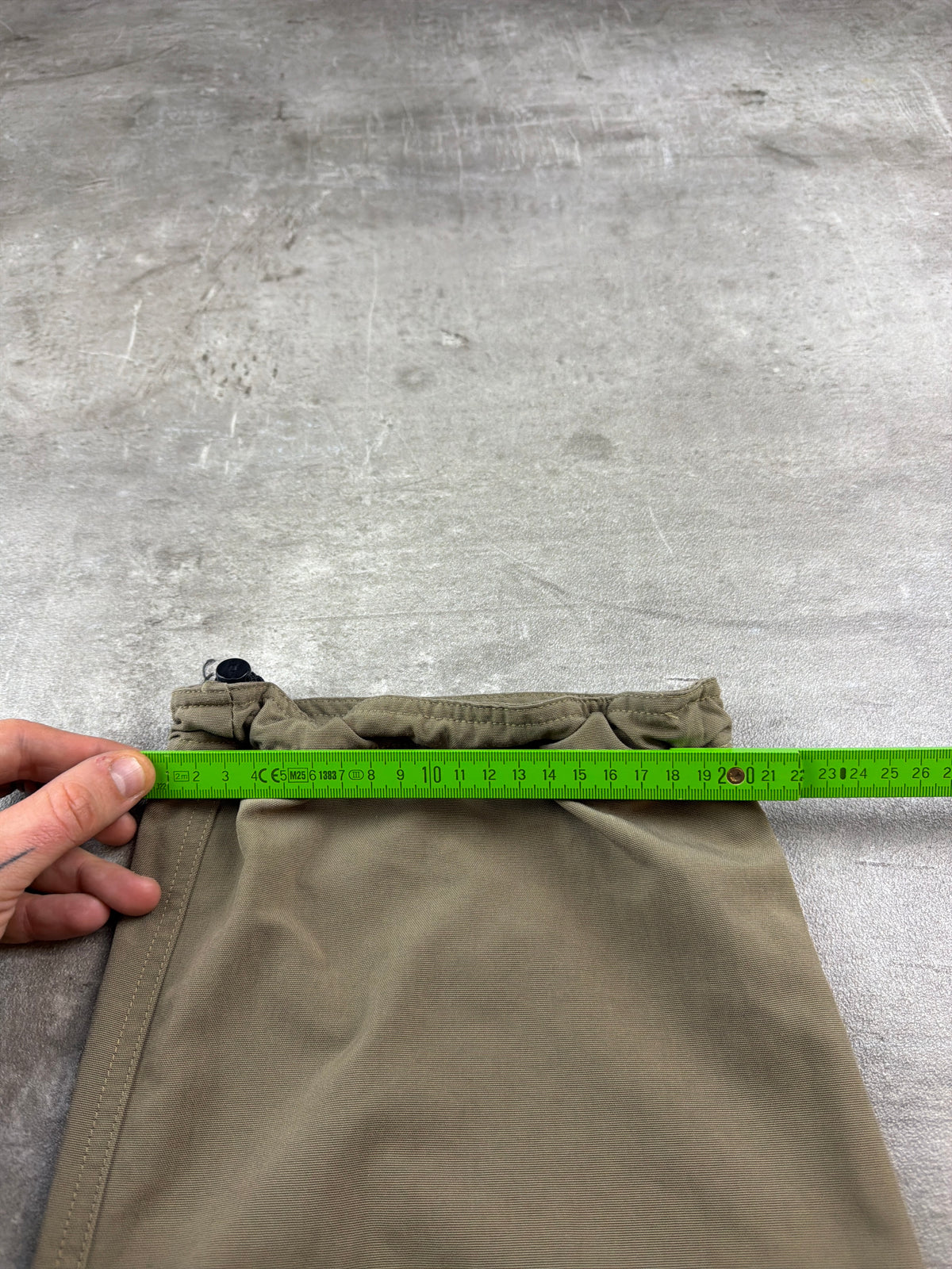 Adidas Y2K Zip-Off Baggy Cargo Pants - Khaki Gorpcore – Ansicht 17