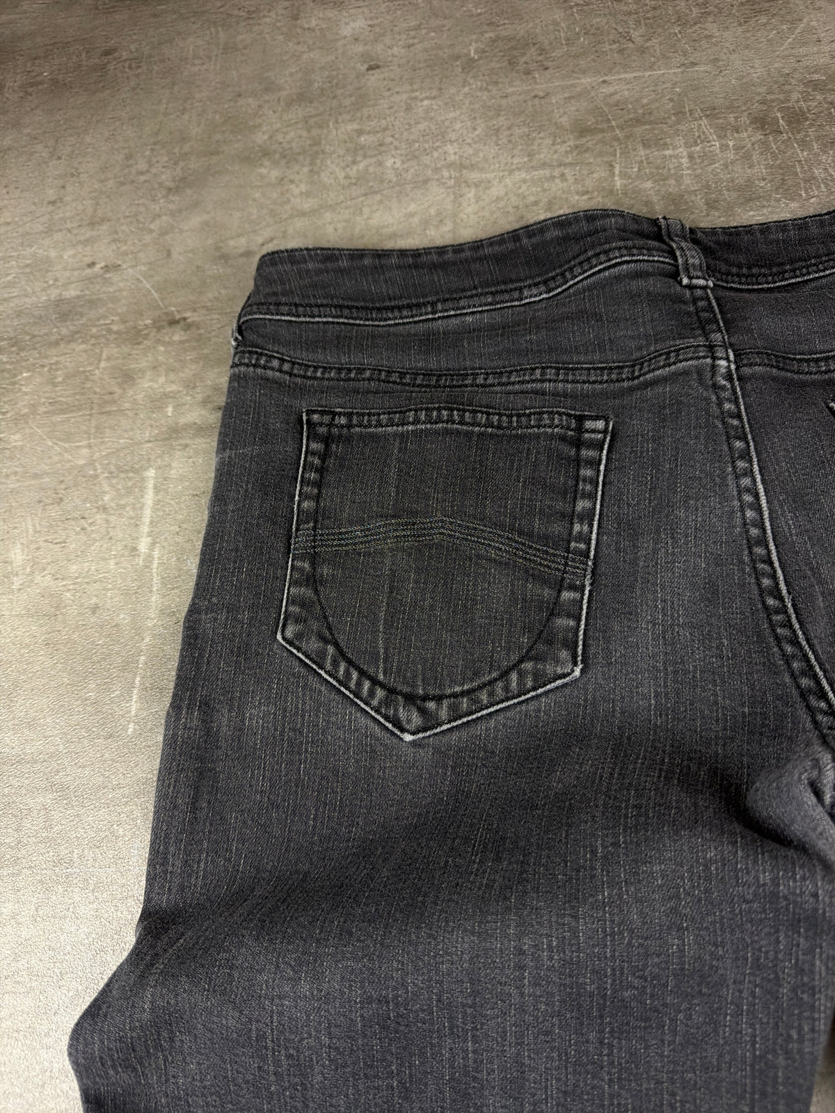 Armani Jeans Archive Slim Straight Denim - Washed Black – Ansicht 5