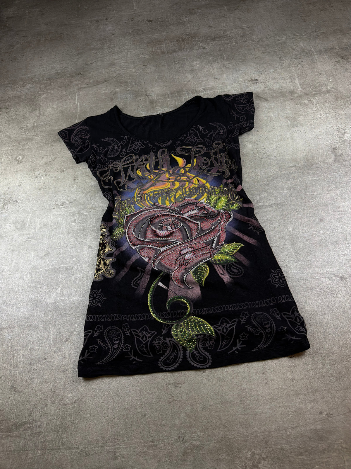 Christian Audigier Y2K Rhinestone "With Love" Rose Graphic Tee - Black / Pink – Ansicht 2