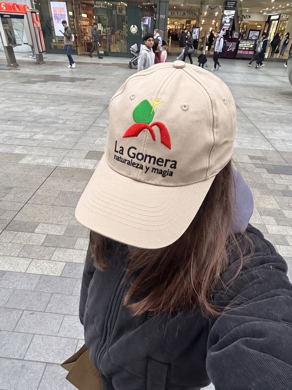 Vintage "La Gomera" Earth-Tone Souvenir Cap - Beige / Gorpcore
