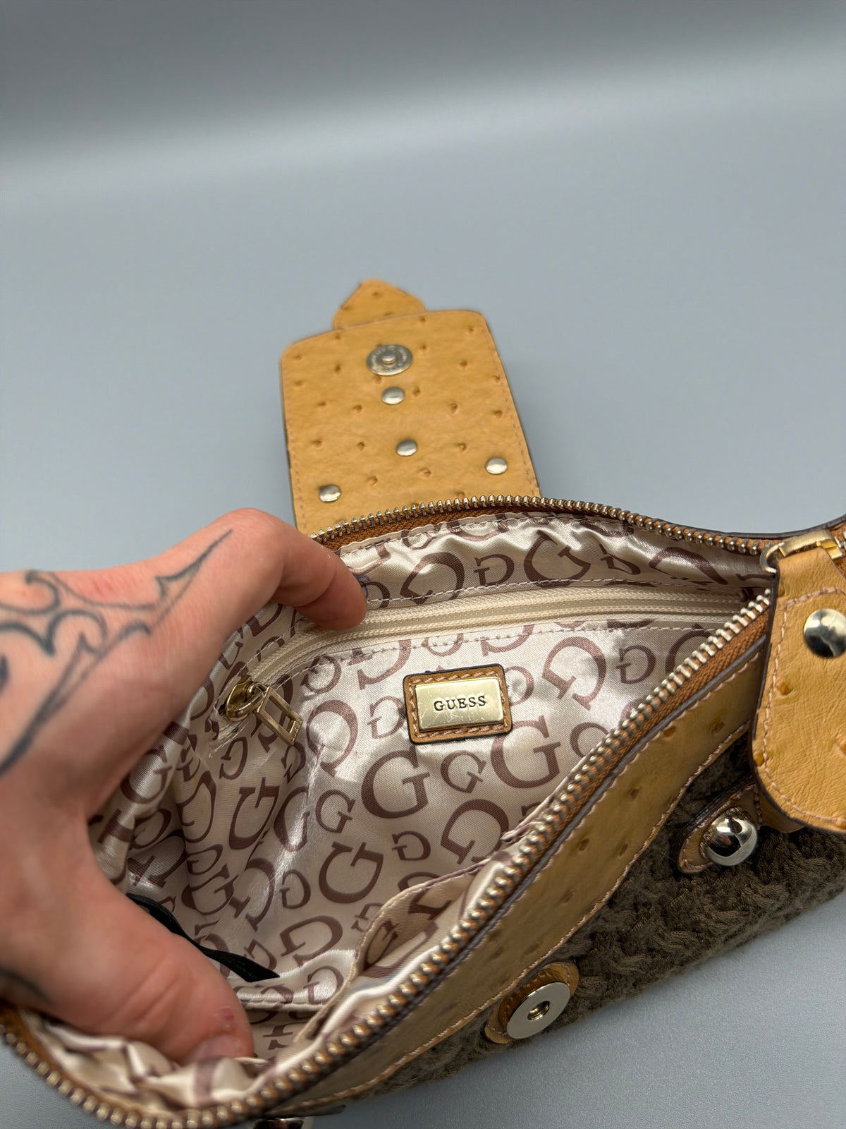 Guess Y2K Crochet Knit Ostrich Print Baguette Bag - Brown / Tan - Past Pieces