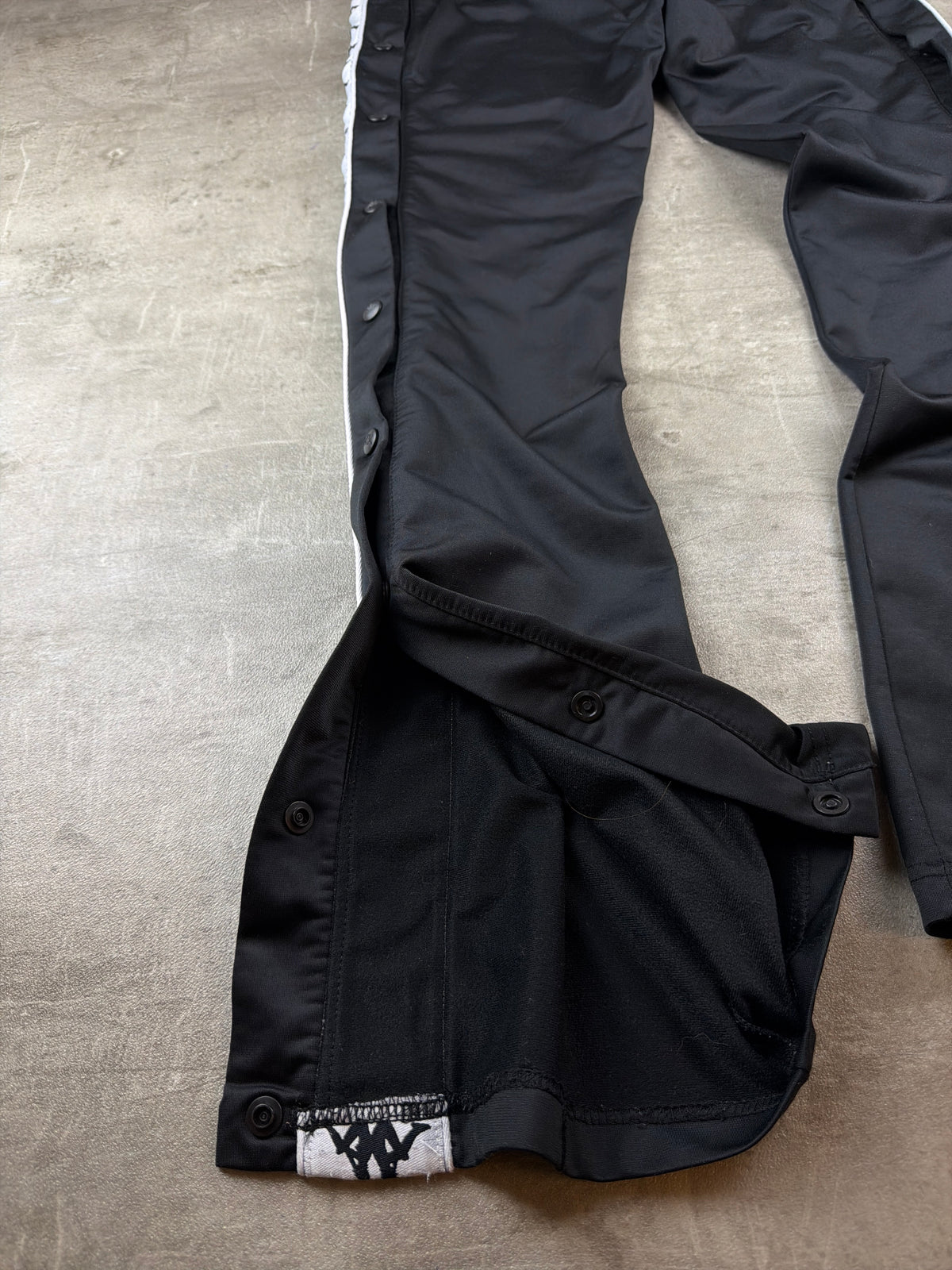 Kappa Banda Flared Tearaway Trackpants - Black / White – Ansicht 9