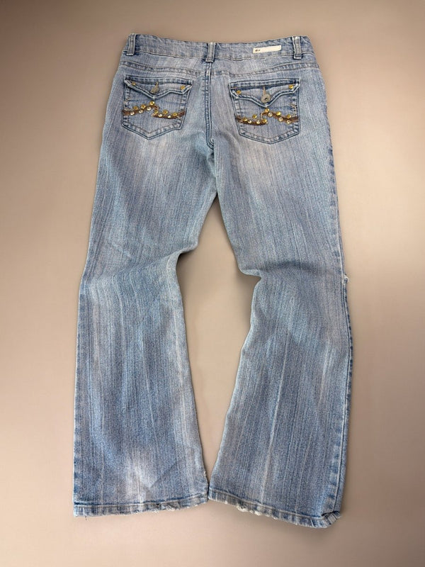 l.e.i. Heritage "Golden Stud" Low Waist Flare - Light Wash