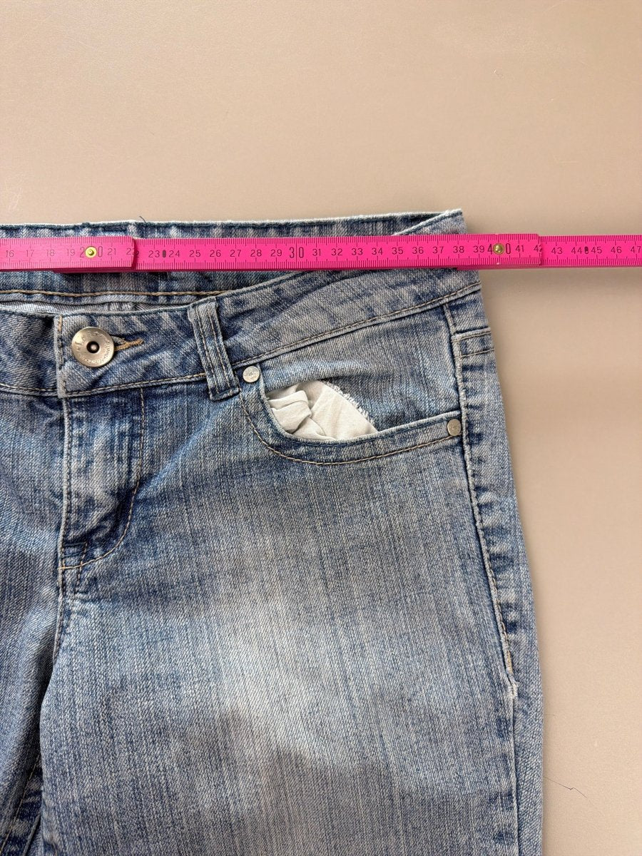 l.e.i. Heritage "Golden Stud" Low Waist Flare - Light Wash - Past Pieces