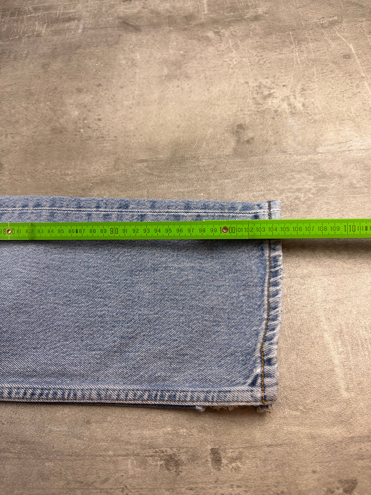 Levi's "501" Vintage Distressed Denim - Light Blue 90s - Past Pieces