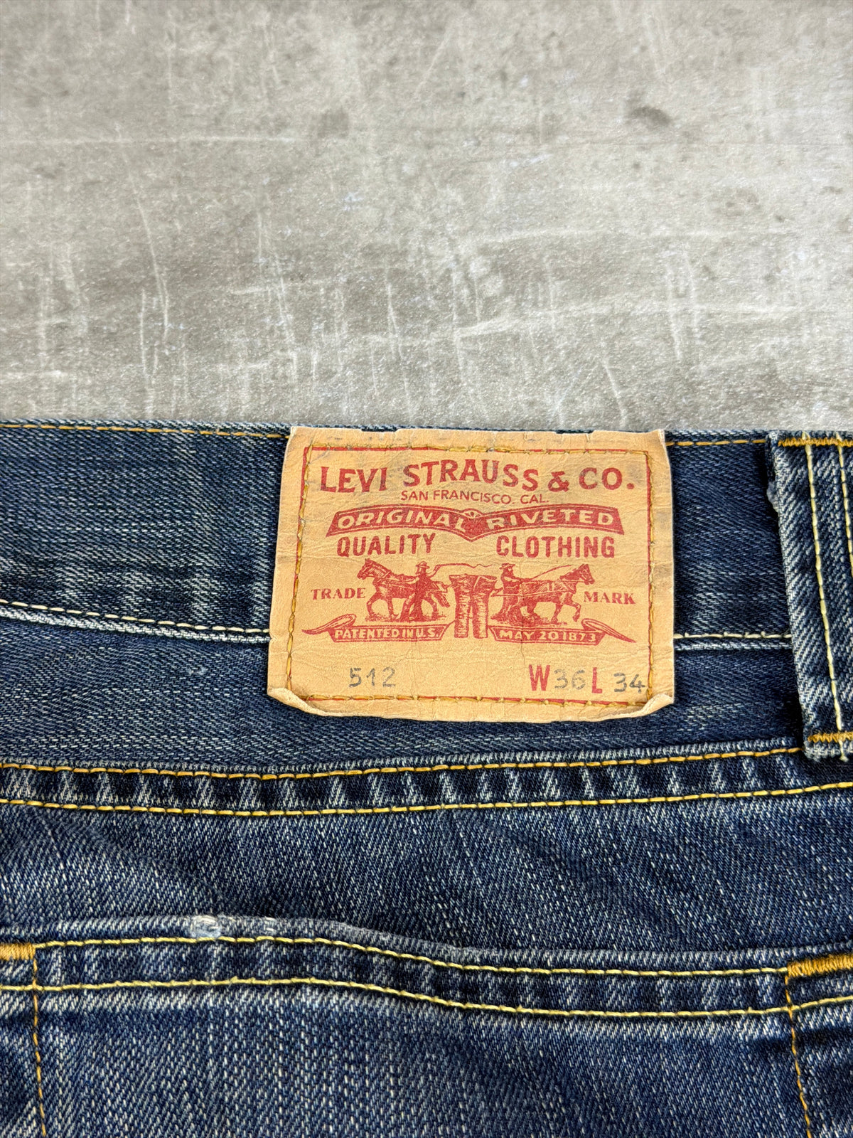 Levi's "512" Bootcut Y2K Faded Denim Jeans - Washed Blue - Past Pieces