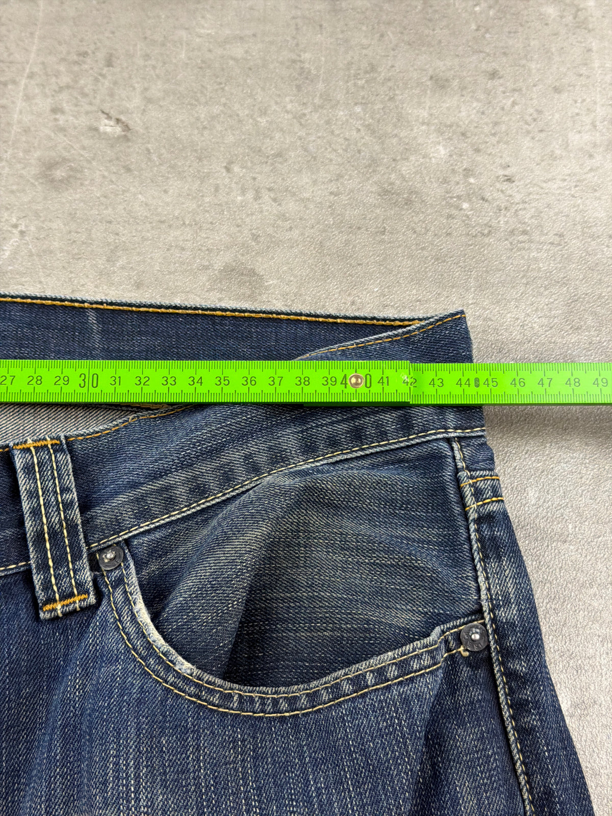 Levi's "512" Bootcut Y2K Faded Denim Jeans - Washed Blue - Past Pieces