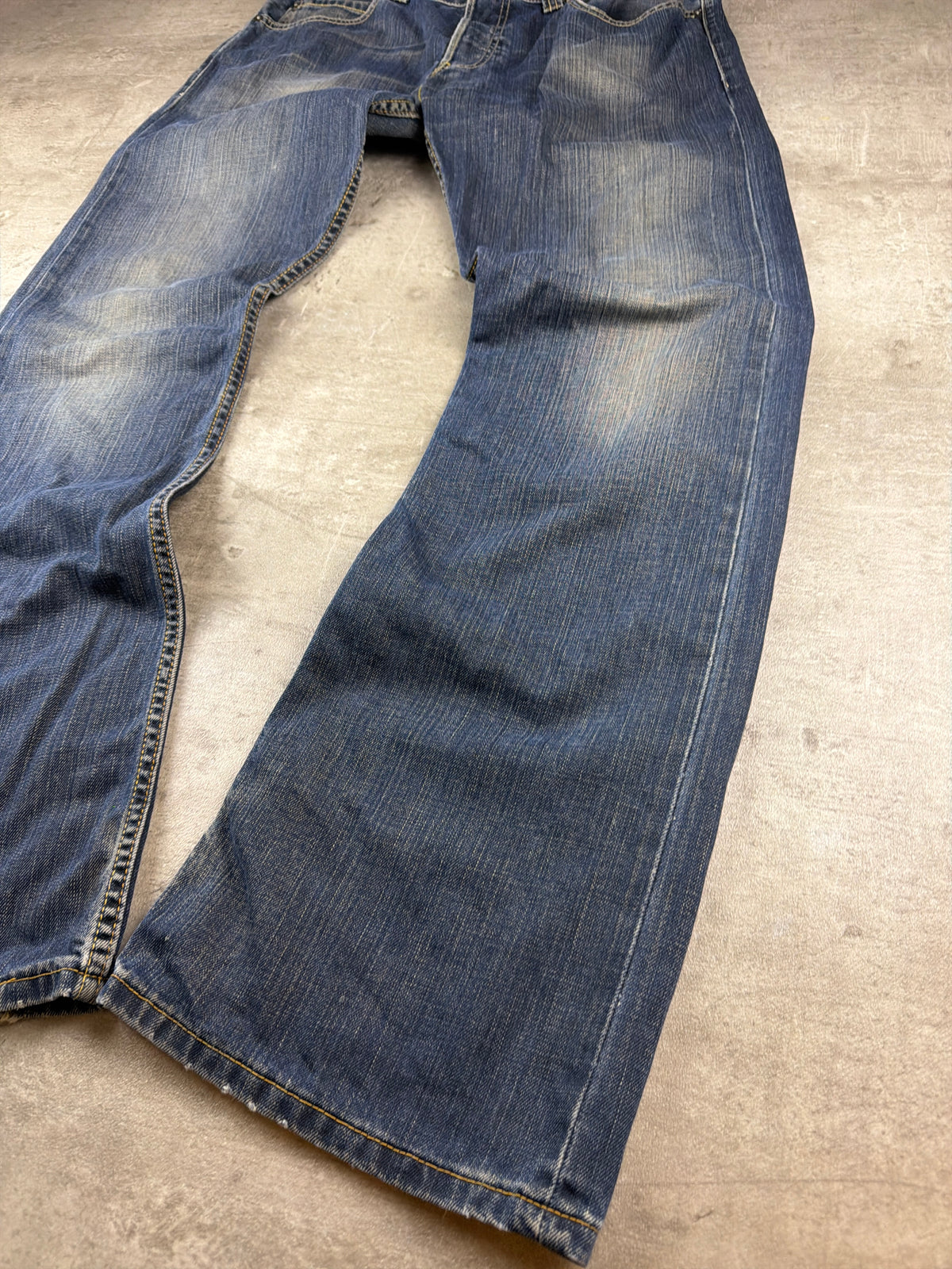 Levi's "512" Bootcut Y2K Faded Denim Jeans - Washed Blue – Ansicht 4