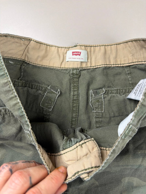 Levi's "Squad" Tactical Cargo Shorts - Woodland Camo