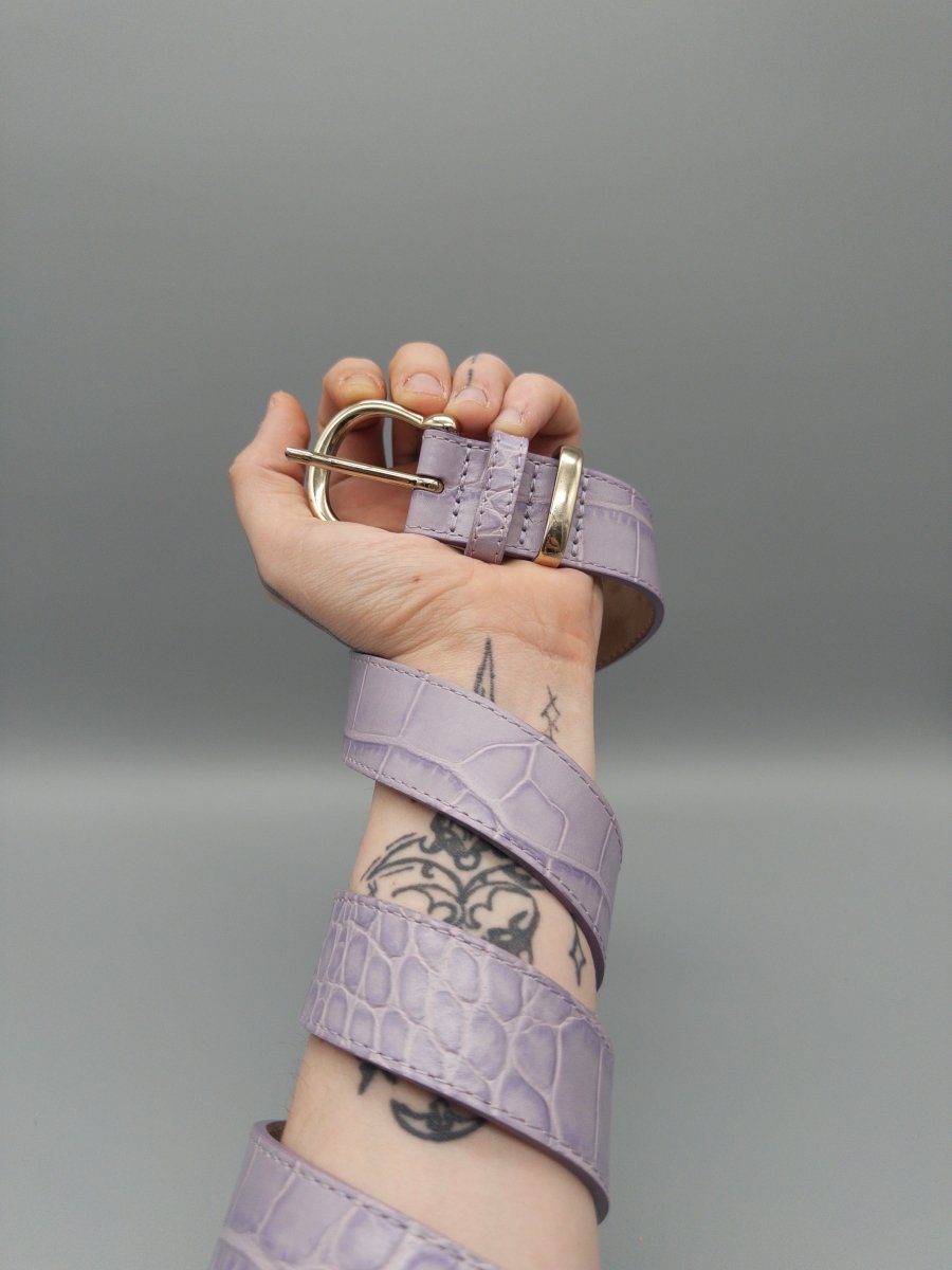 & Other Stories Italian Croco Embossed Slim Belt - Lilac Coquette - Past Pieces