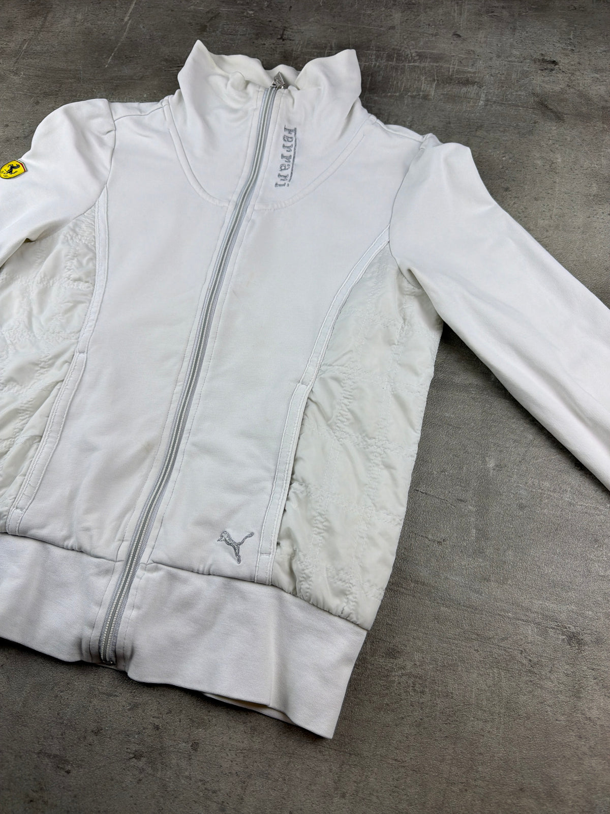 Puma Scuderia Ferrari Y2K Quilted Trackjacket - White / Silver – Ansicht 6
