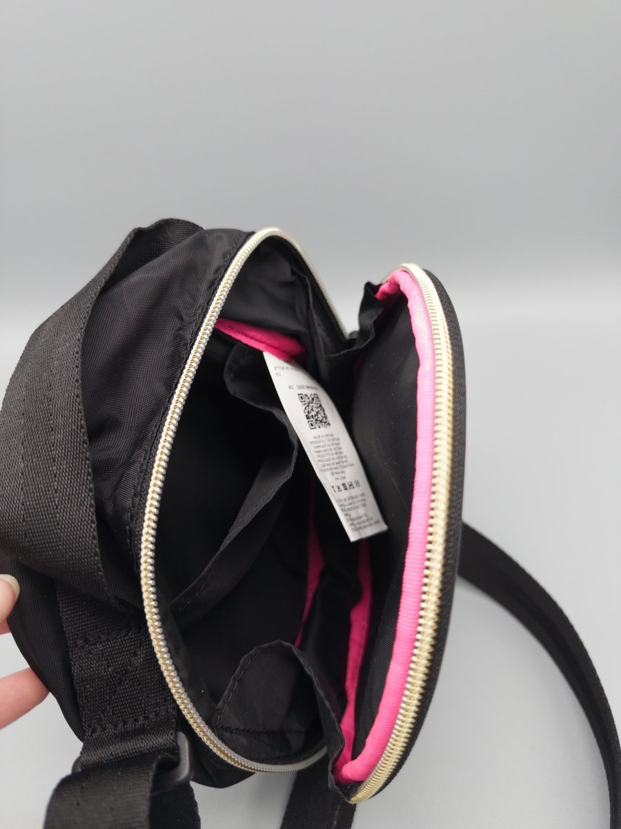Puma Sportstyle "Glitter" Circle Mini Bag - Black/Gold Y2K Aesthetic - Past Pieces