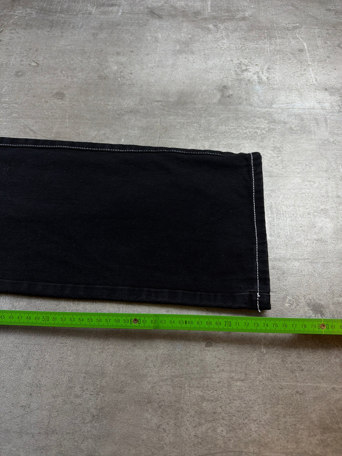Strides Y2K Embroidered Logo Baggy Denim - Black / White Contrast Stitch – Ansicht 10