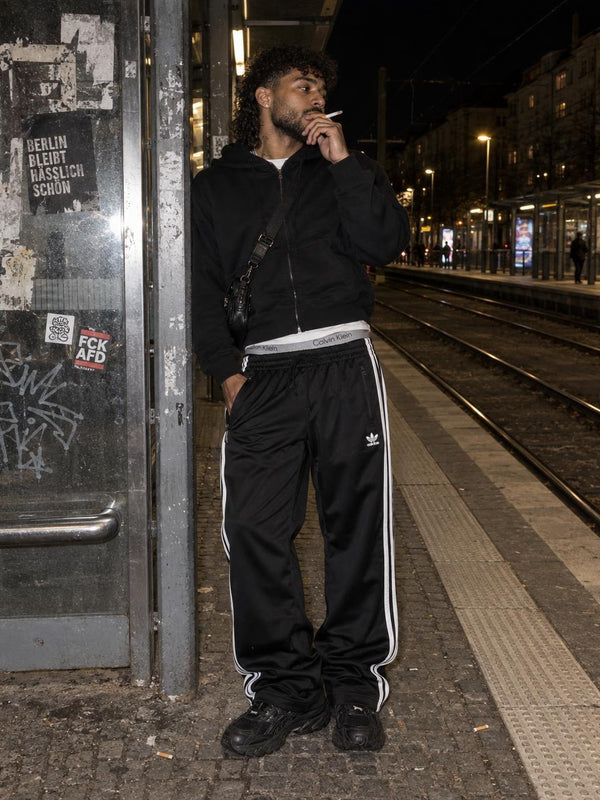 Adidas Originals Firebird Trackpants - Black / White Baggy Y2K Streetwear