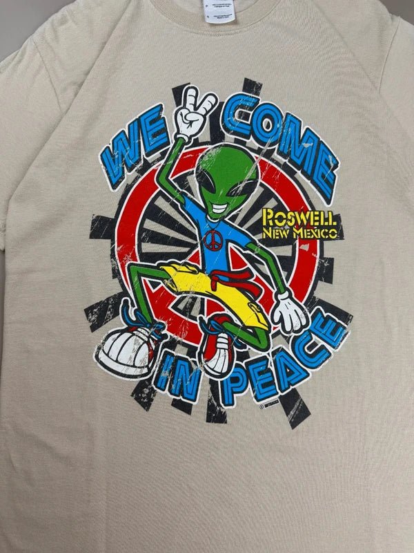 Vintage Roswell New Mexico "Peace Alien" Graphic Tee - Sand
