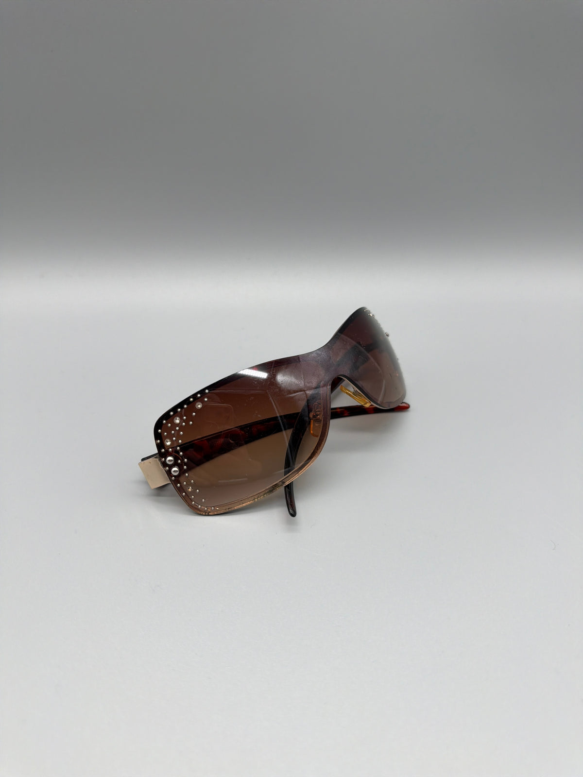 Vintage Y2K Rhinestone Shield Sunglasses - Brown Gradient / Gold - Past Pieces