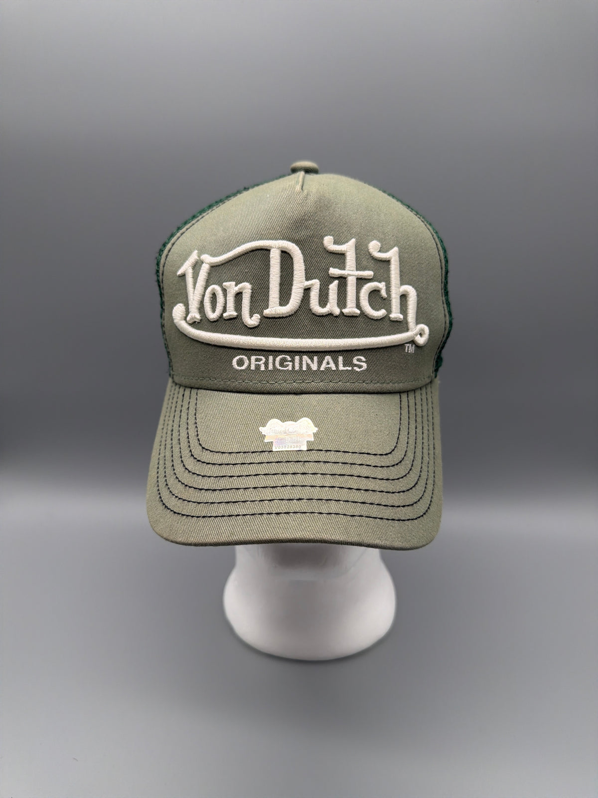 Von Dutch Originals Y2K Embroidered Trucker Cap - Khaki / Green – Ansicht 3