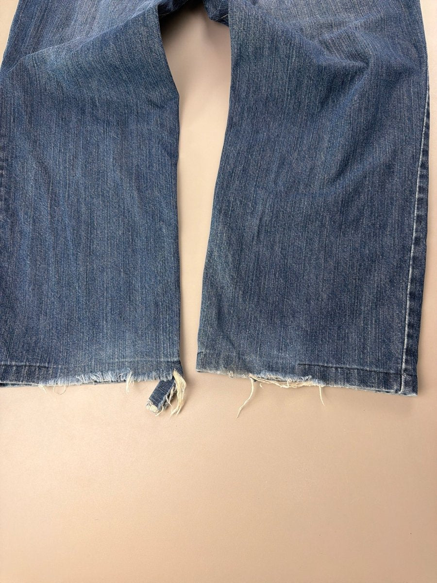Xight "Cyber - P" Distressed Baggy Jeans – Faded Blue Grunge - Past Pieces